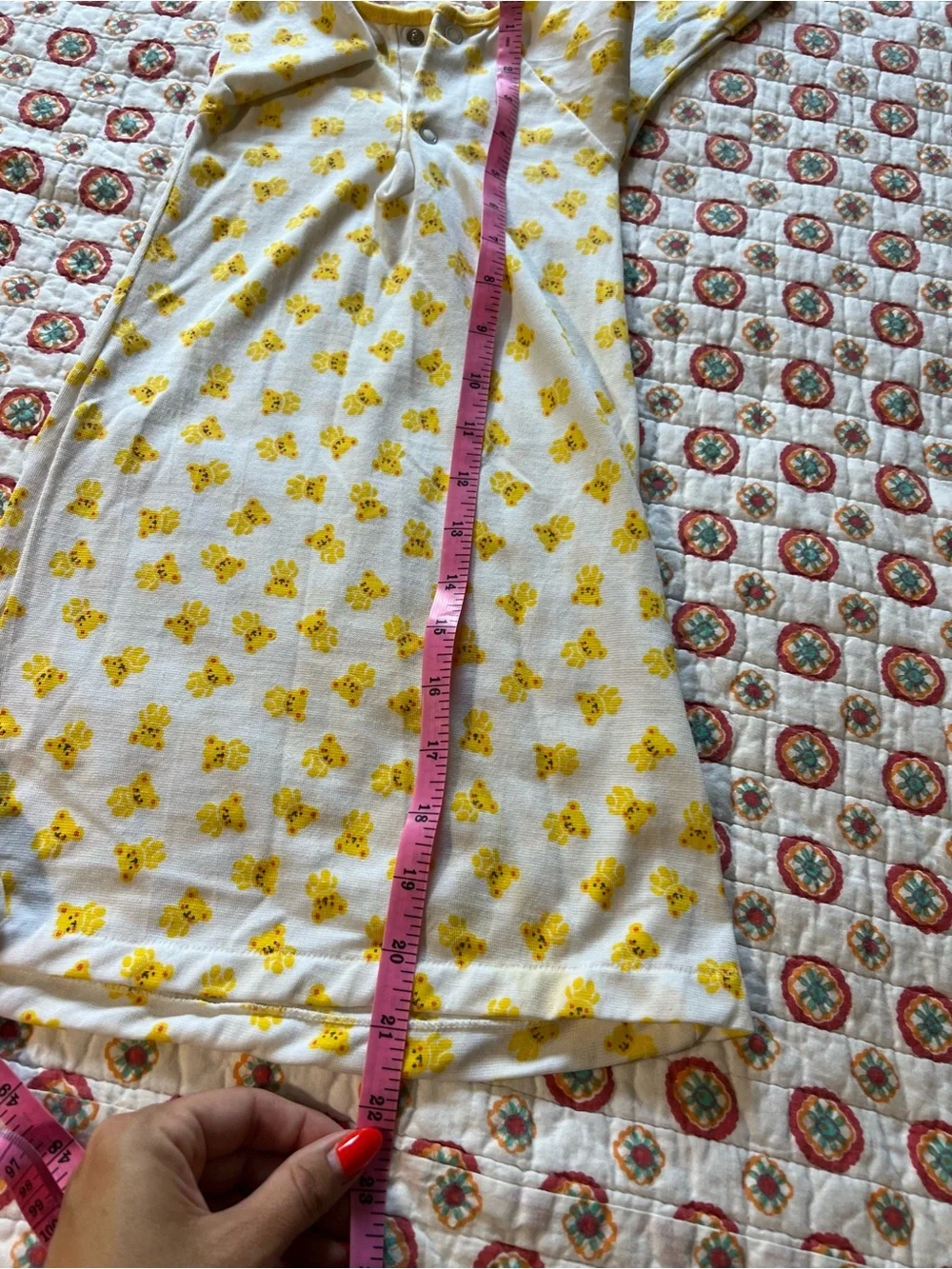 EUC Vintage 70s Carters Layette Yellow Bear Print Newborn Nightgown Unisex